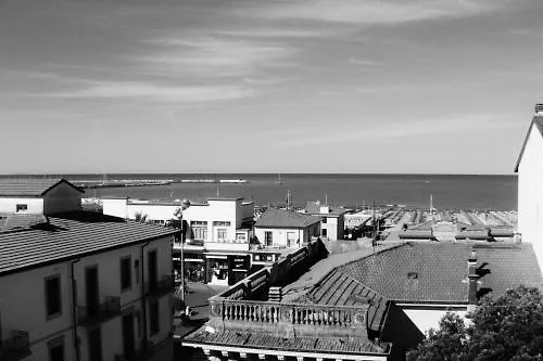 Hotel Mirage Viareggio Italy